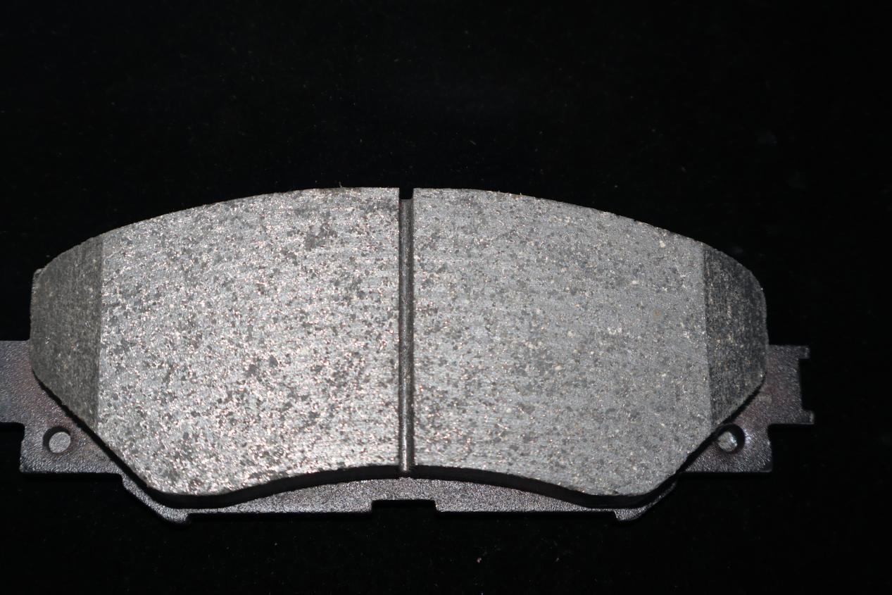 JS02 Semi metallic Brake Pads 1